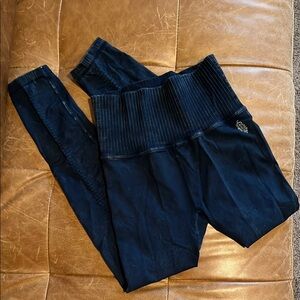 Free People Good Karma Leggings Deepest Navy XS/S